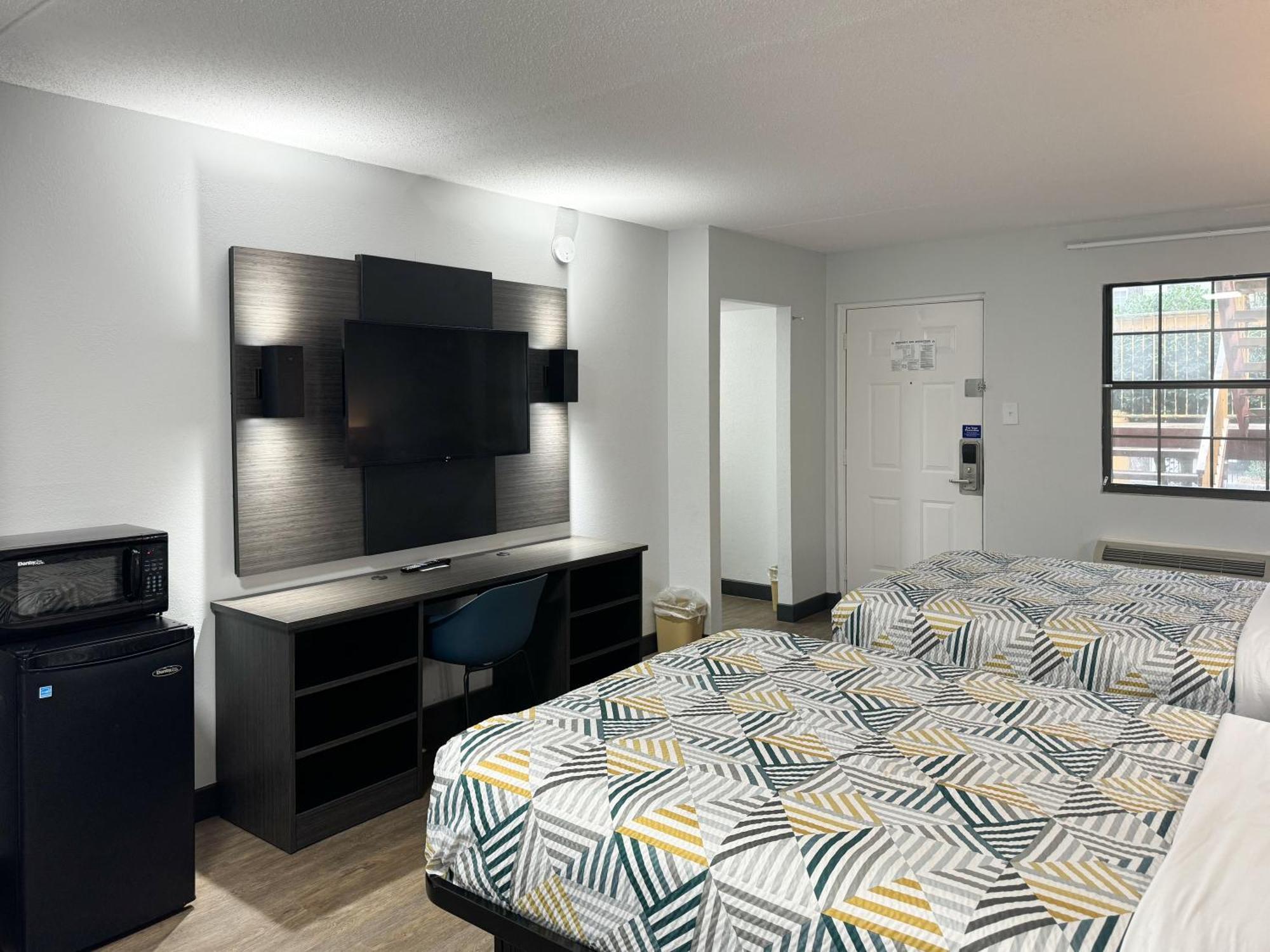 Motel 6 Huntsville Al University Dr. 외부 사진